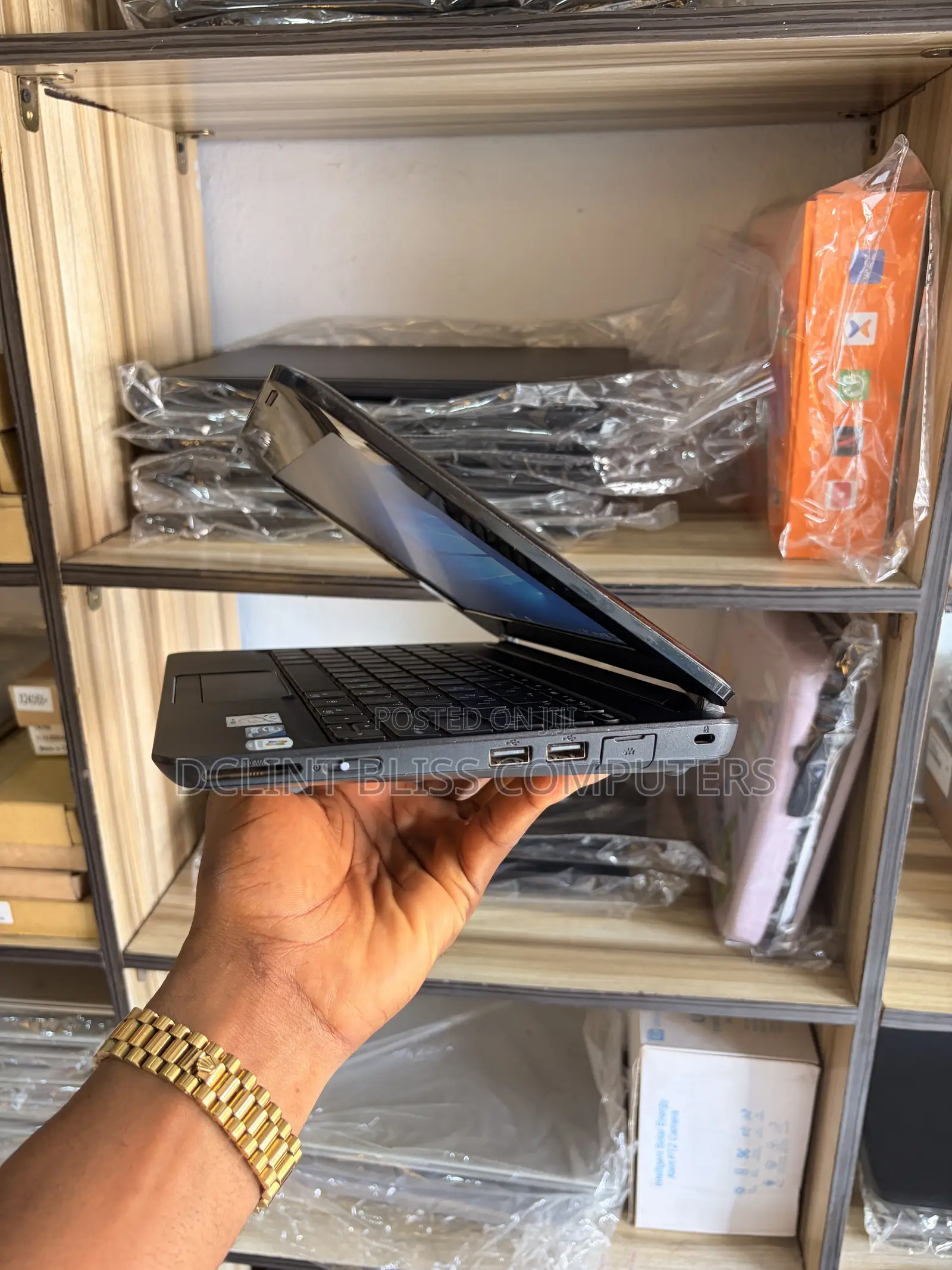 Laptop HP Mini 1011 2GB Intel Atom HDD 250GB