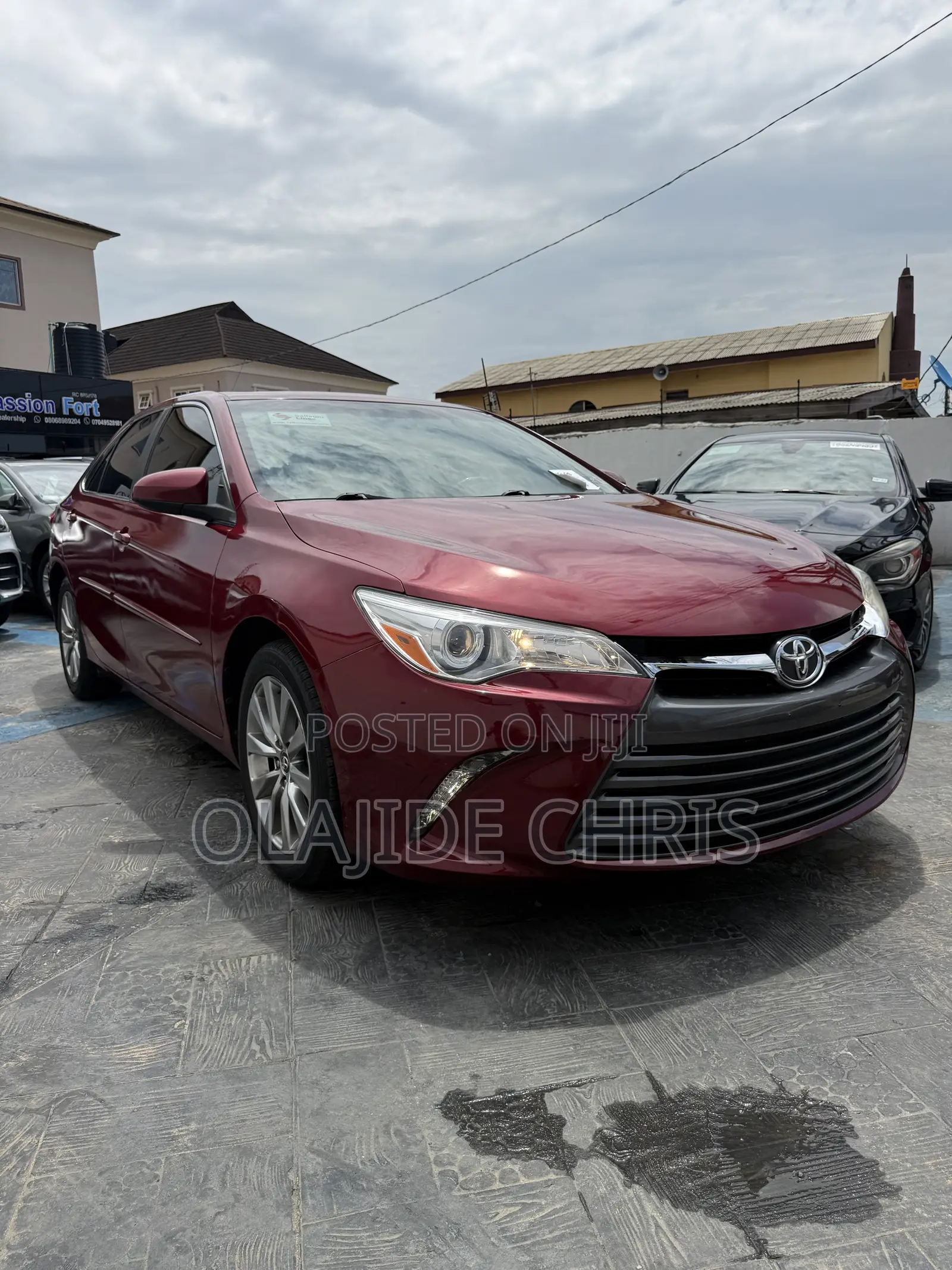 Toyota Camry SE 4dr Sedan (2.5L 4cyl 6A) 2016 Red