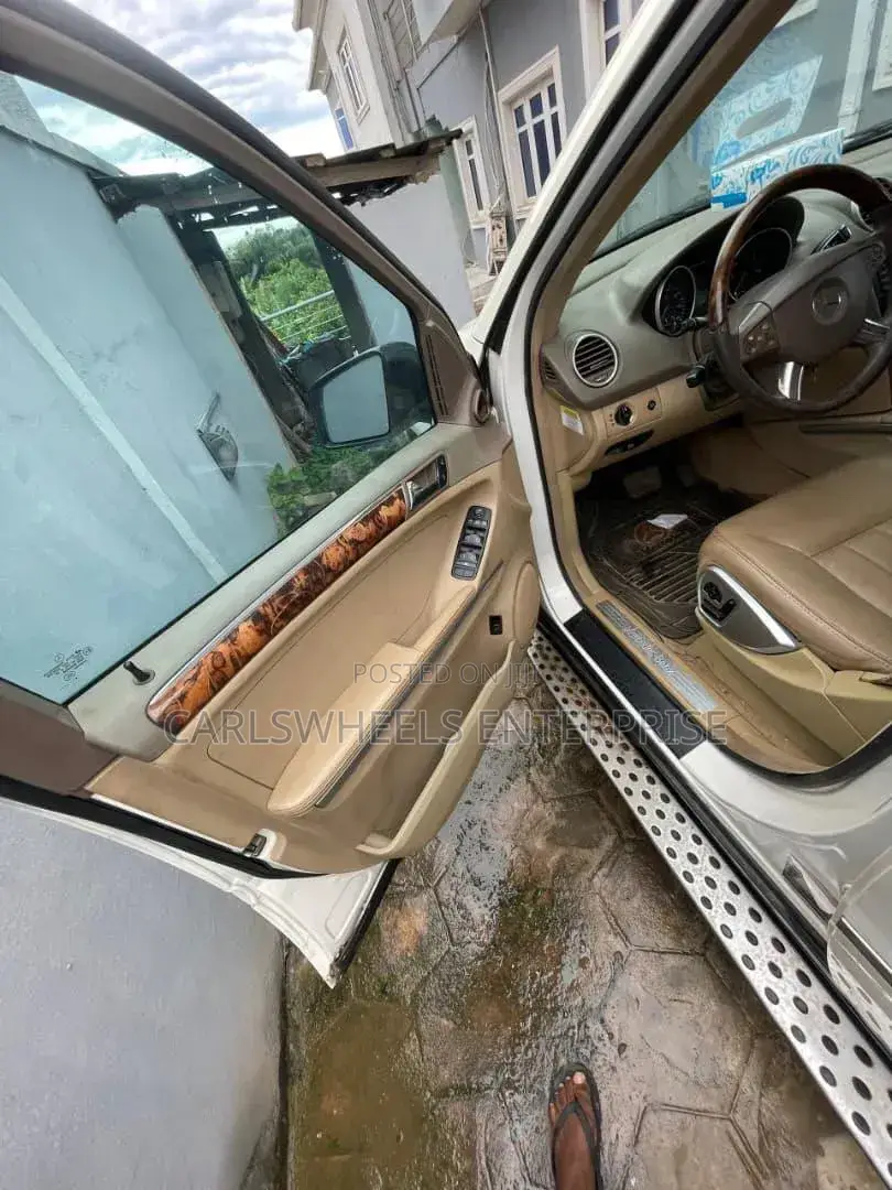 Mercedes-Benz M Class 2007 White