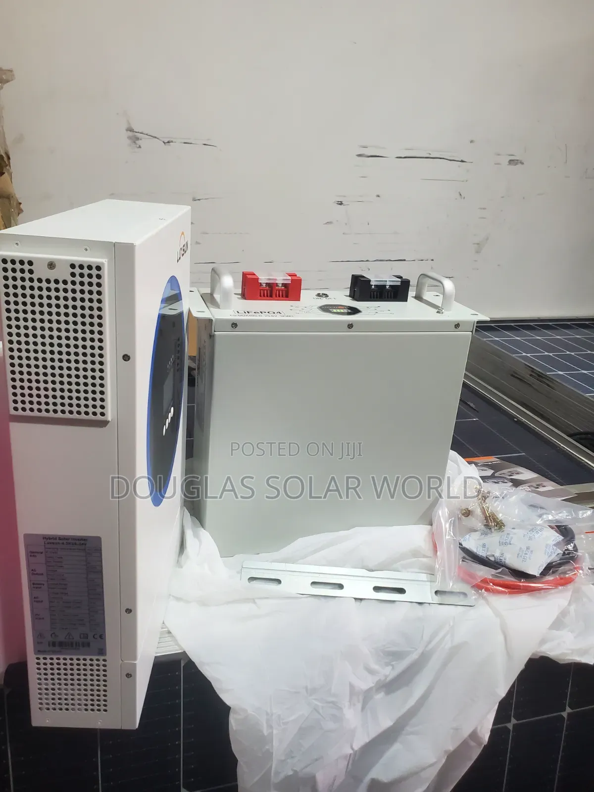 Lux 4.2kw/3kwh All-in-One Solar System (Solar Solution)