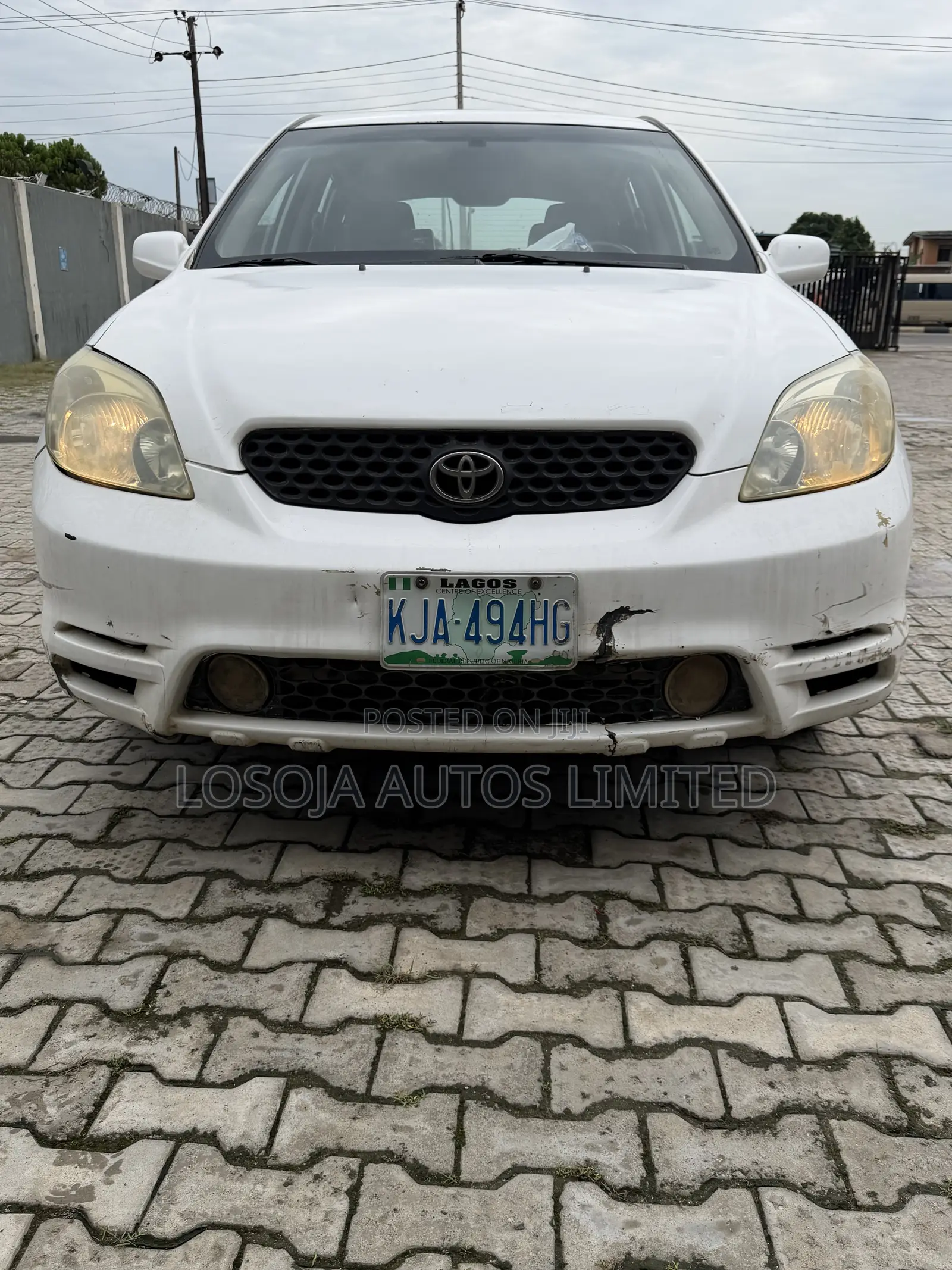 Toyota Matrix XR Hatchback AWD (1.8L 4cyl 4A) 2004 White