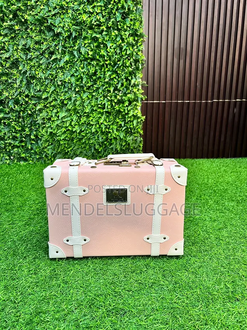 Premium 4-in-1 Vintage Print Suitcase Set