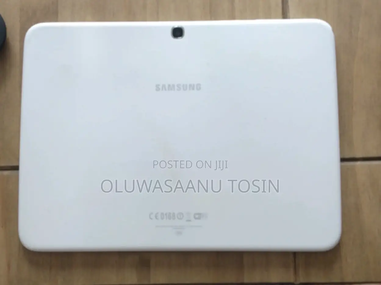 Samsung A10 32 GB White