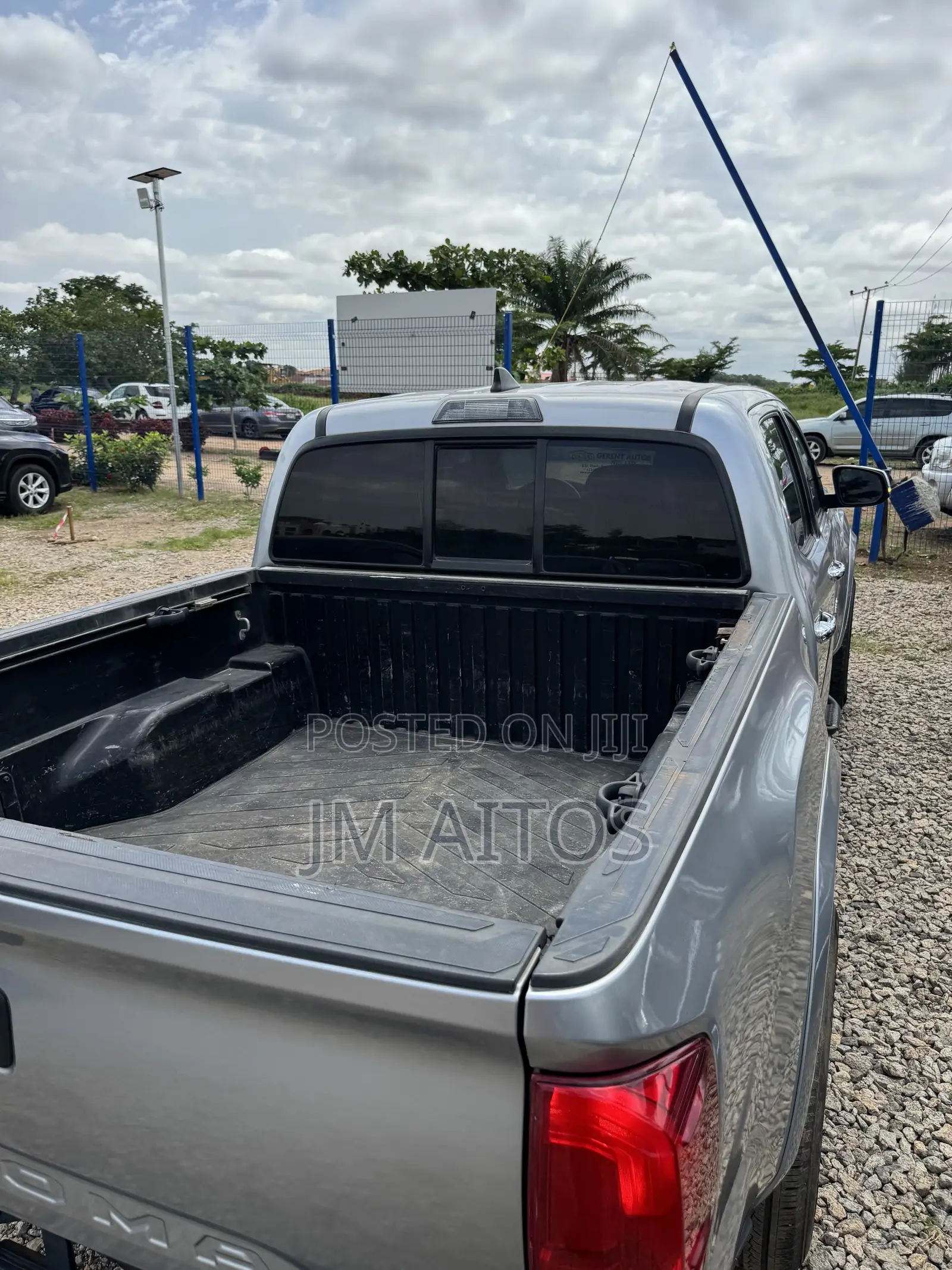 Toyota Tacoma 4dr Double Cab 2016 Gray