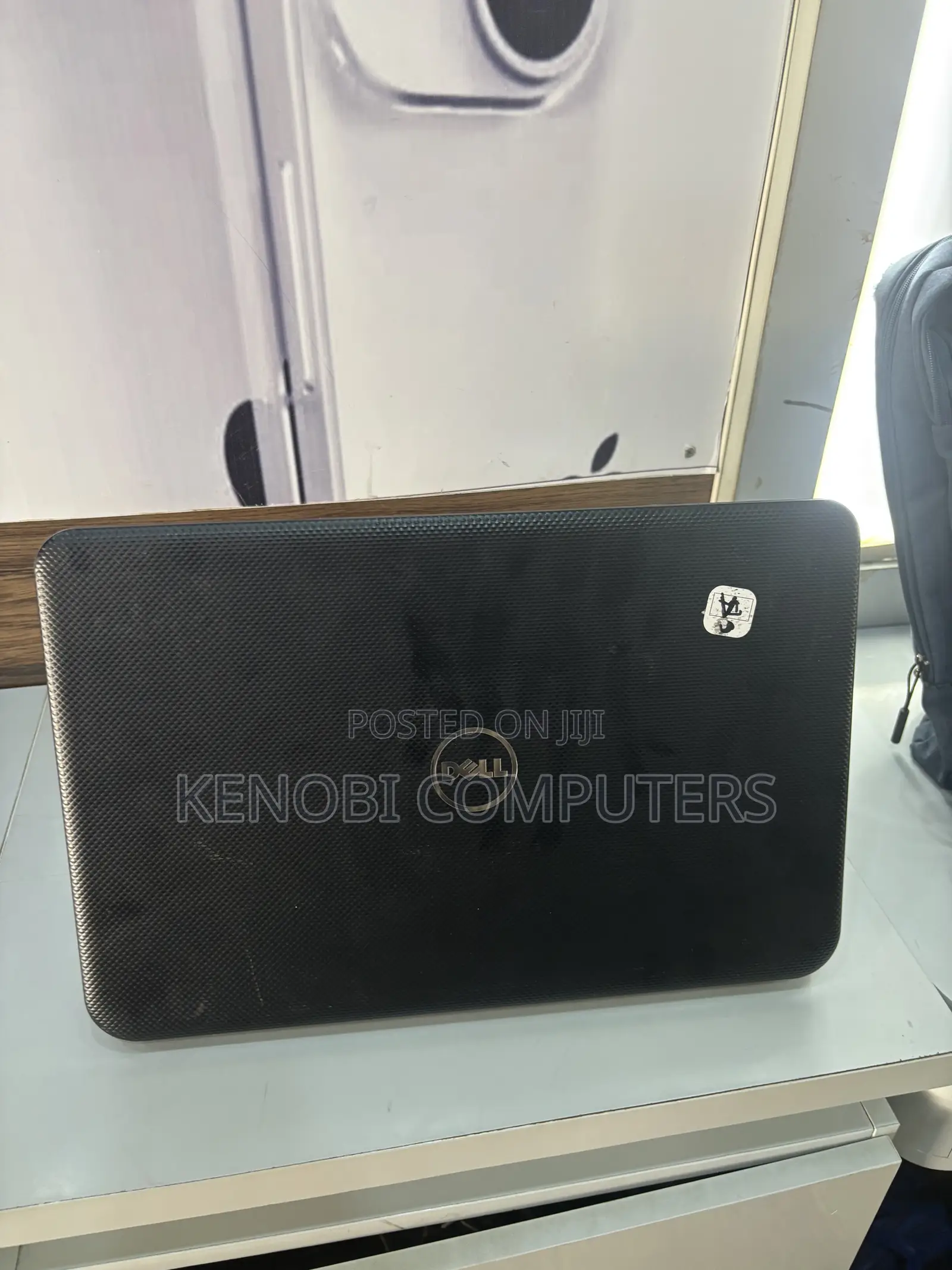 Laptop Dell Inspiron 17 3721 4GB Intel Core i3 HDD 640GB