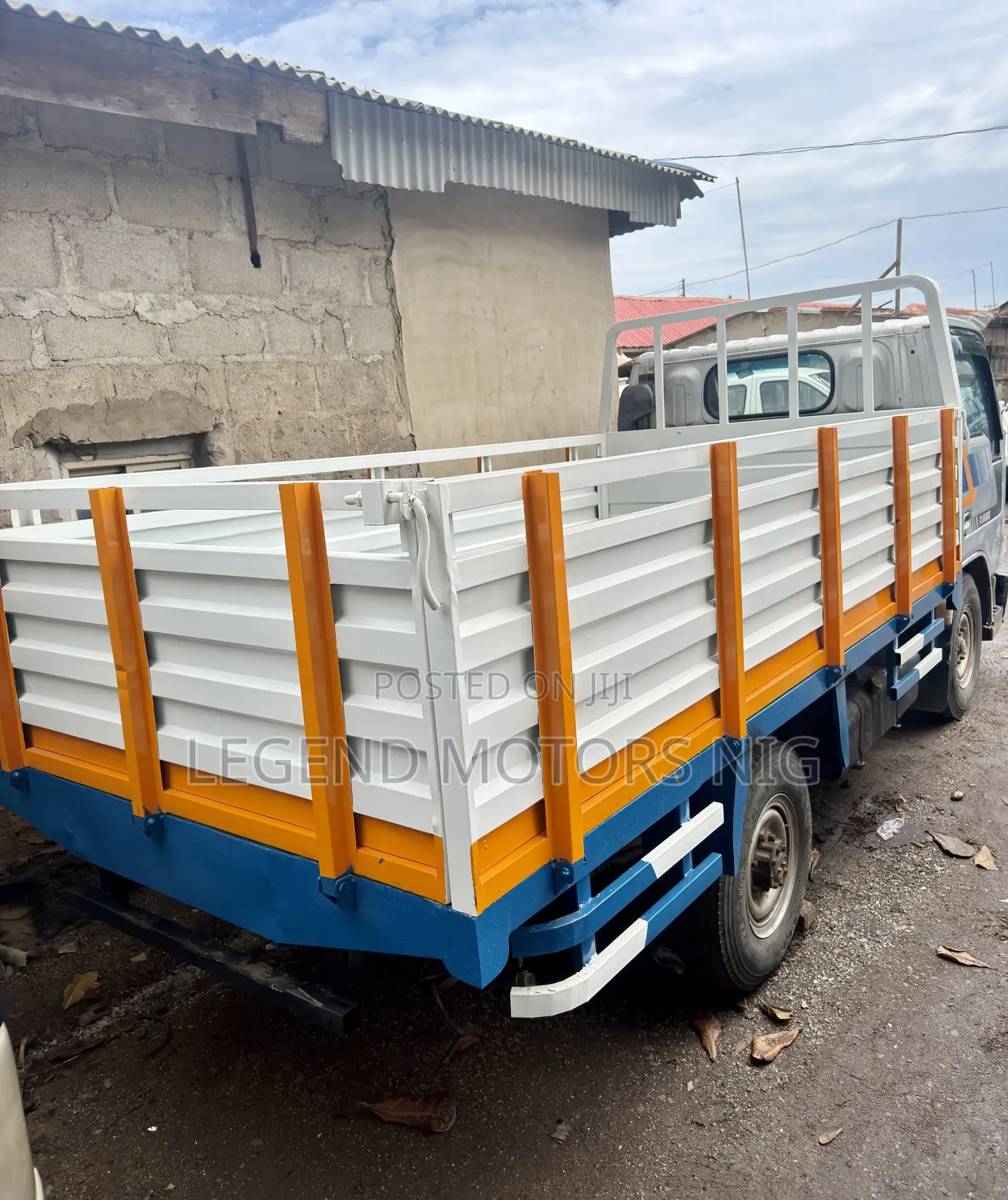 Nissan Cabstar Direct Hand ( Foreign Used ) Normal Hand Chilling a/C