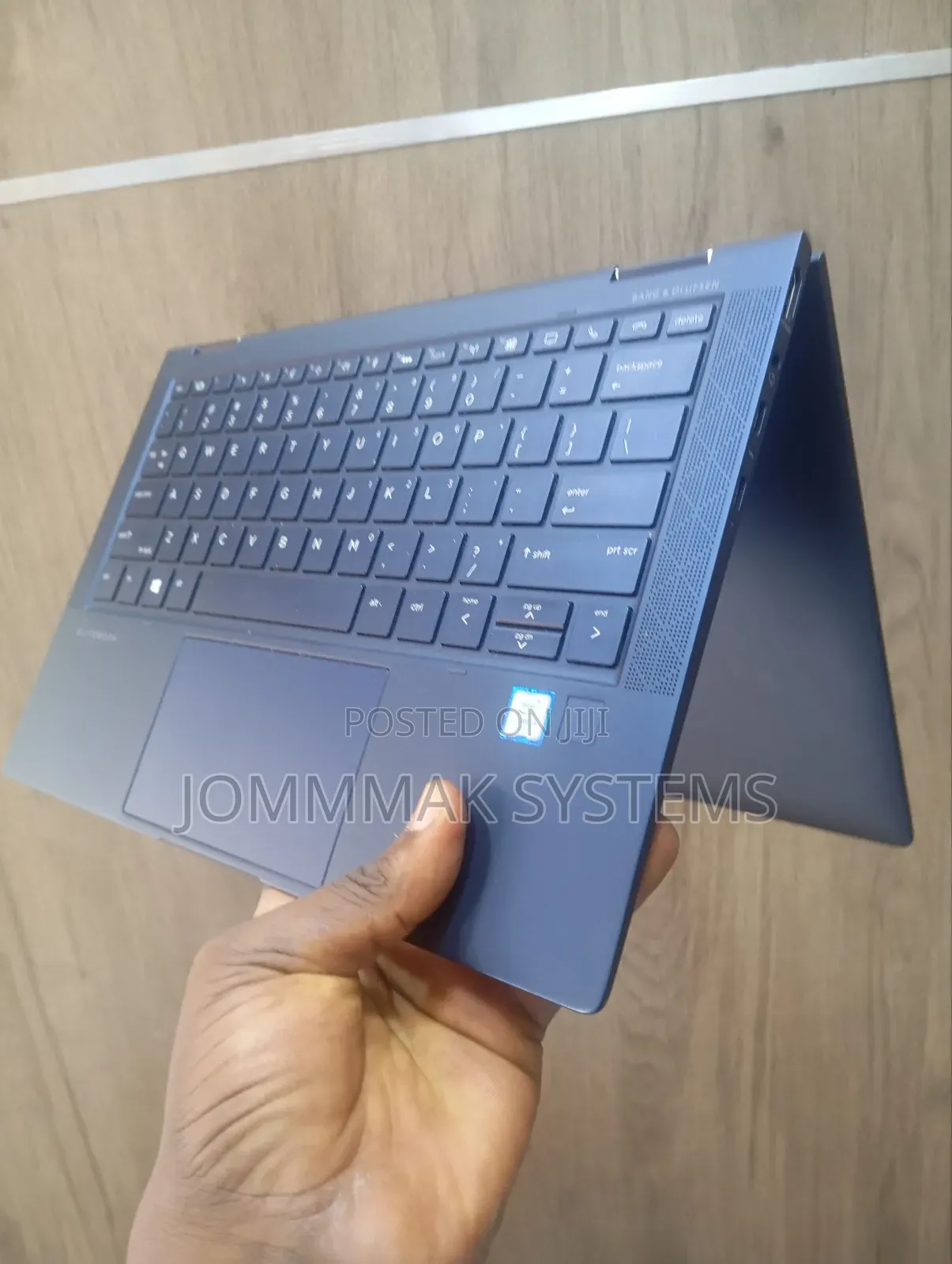 Laptop HP Dragonfly Folio 16GB Intel Core i5 SSD 256GB