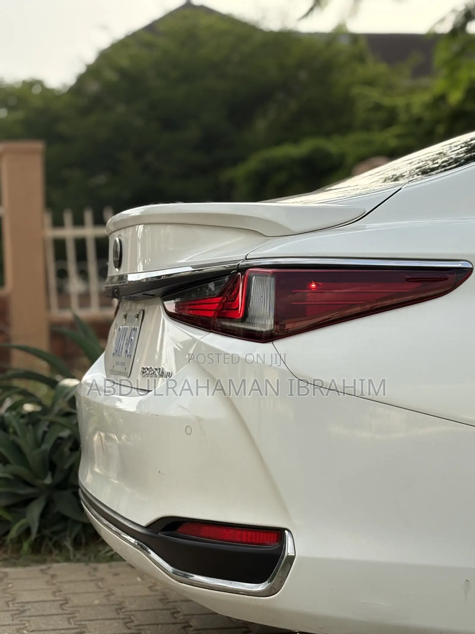 Lexus ES 2021 White