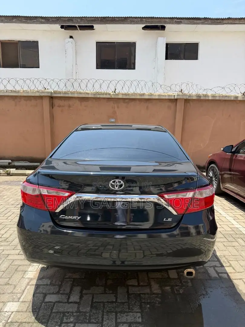 Toyota Camry 2017 Black