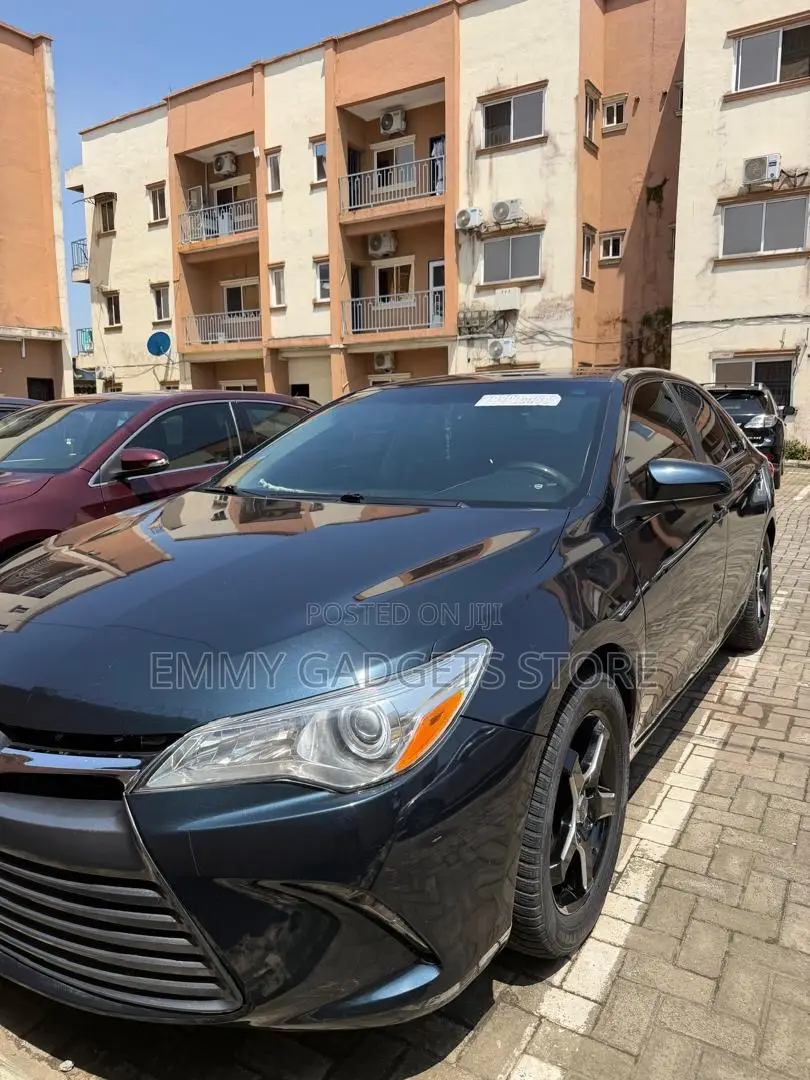 Toyota Camry 2017 Black