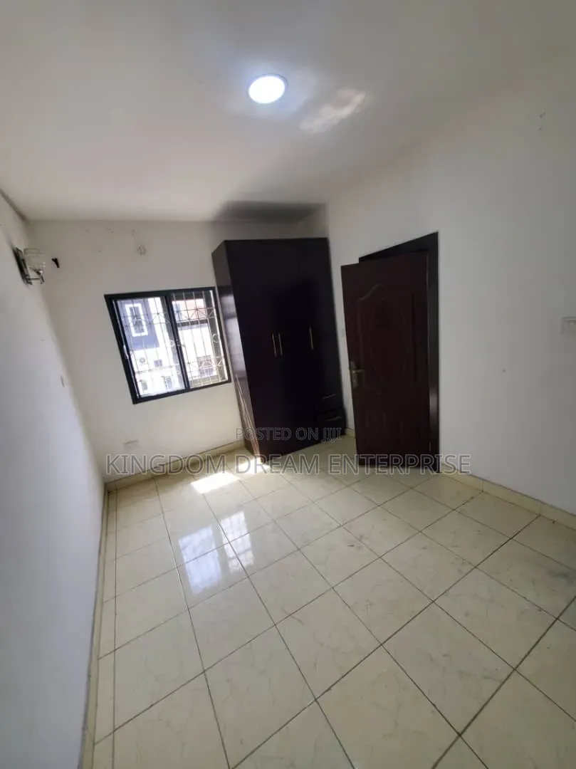 2bdrm Apartment in Dpk Estate, Lekki Expressway for rent