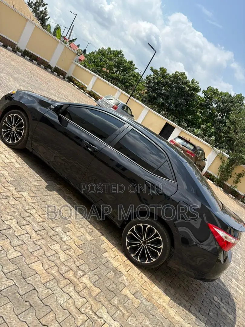 Toyota Corolla S Plus 4dr Sedan (1.8L 4cyl CVT) 2015 Black