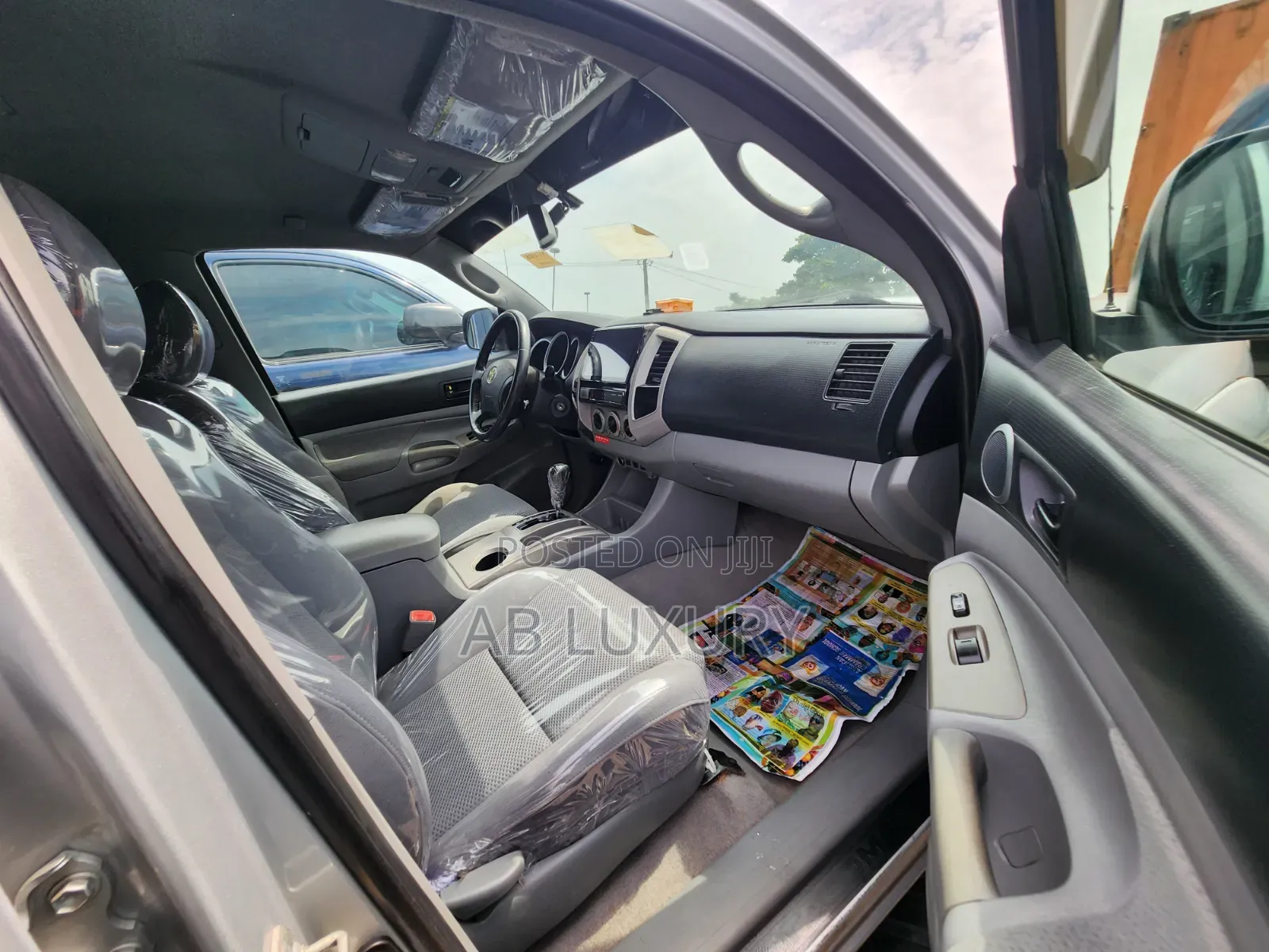 Toyota Tacoma 2010 Silver