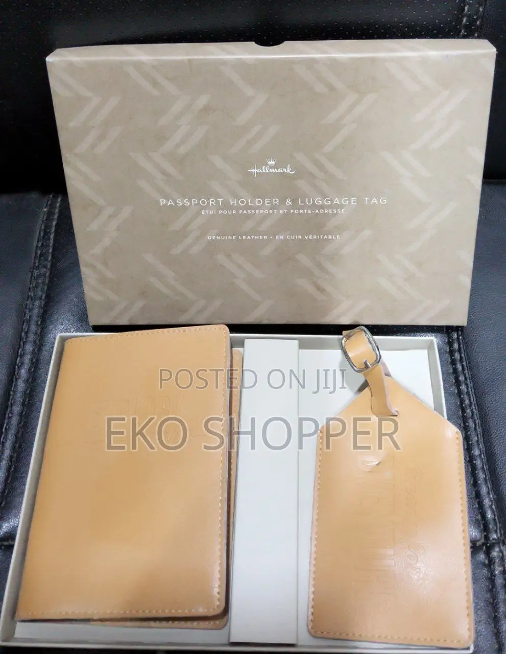 Traveling Tag N Wallet