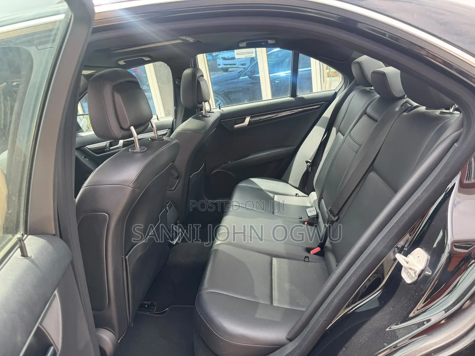 Mercedes-Benz C300 Luxury 4Matic Sedan AWD (3.5L 6cyl 7A) 2014 Black