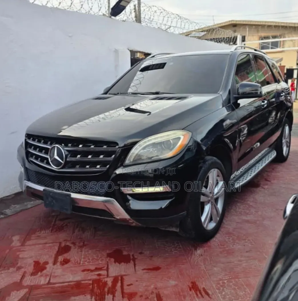 Mercedes-Benz M Class 2013 Black