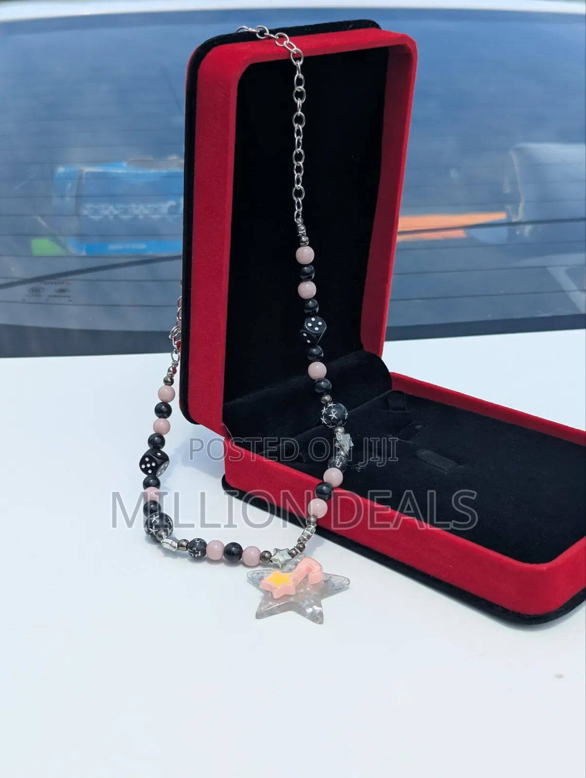 Trendy Finest Ski Men's Lightweight Neckpiece
