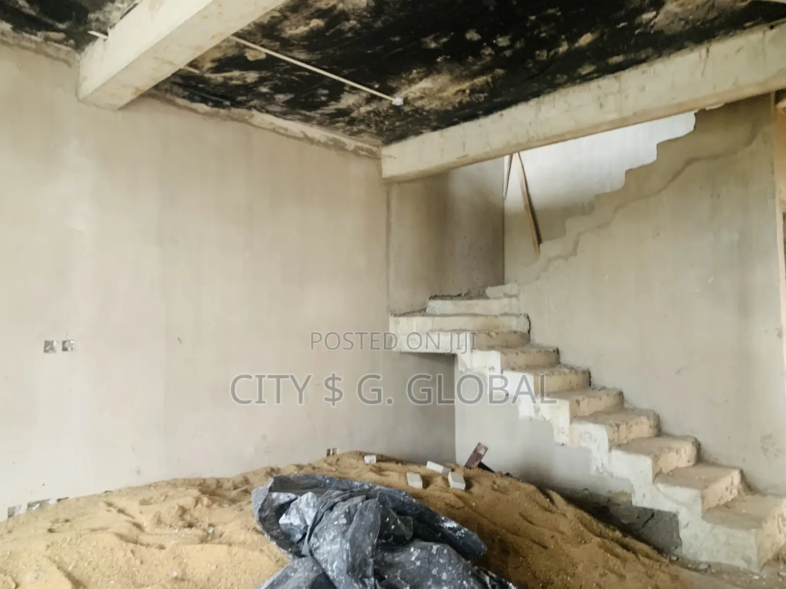 Furnished 4bdrm Duplex in Katampe for sale