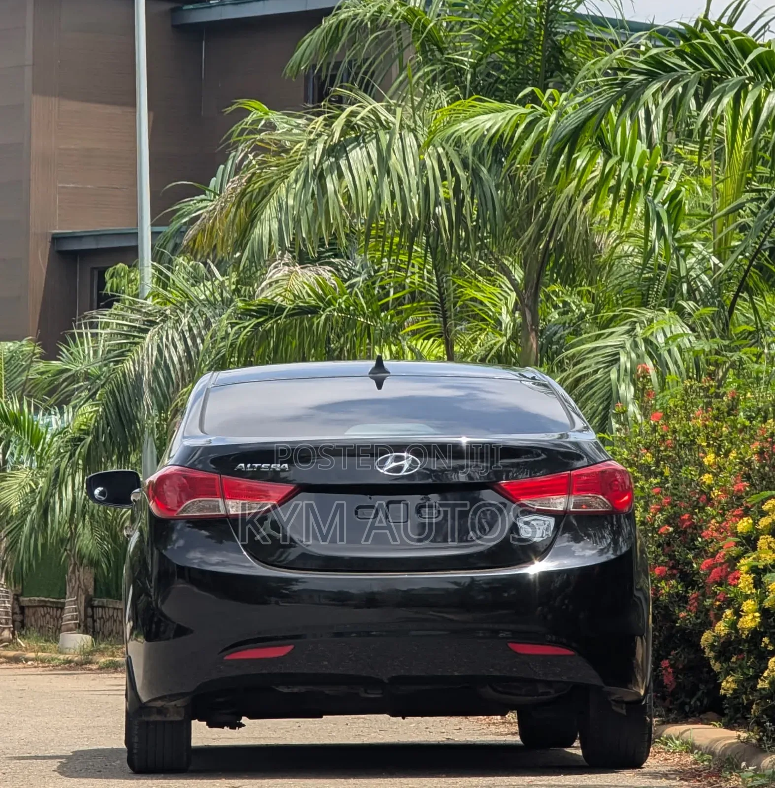 Hyundai Elantra 2013 Black