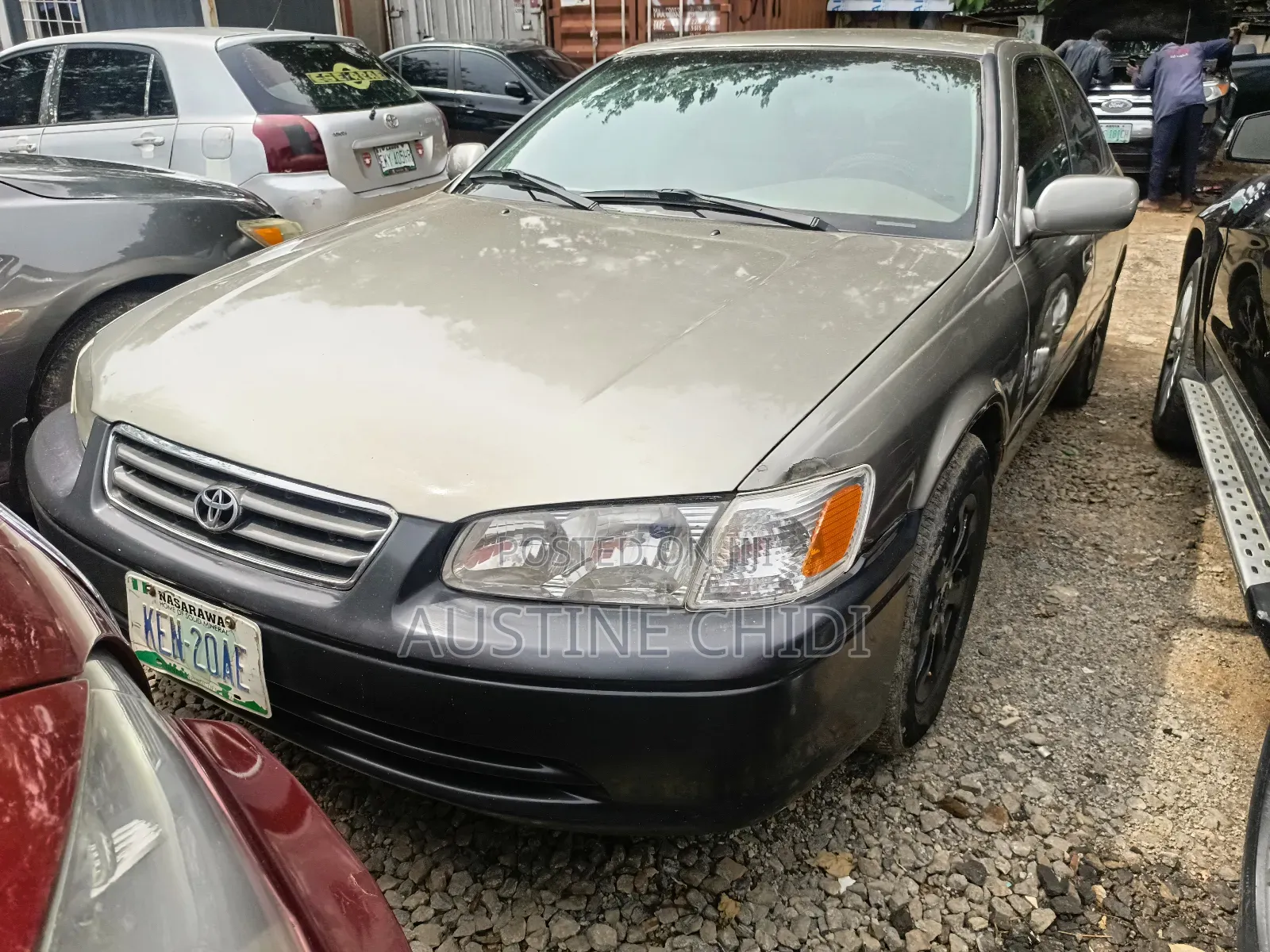 Toyota Camry LE 4dr Sedan (2.2L 4cyl 4A) 2001 Gray