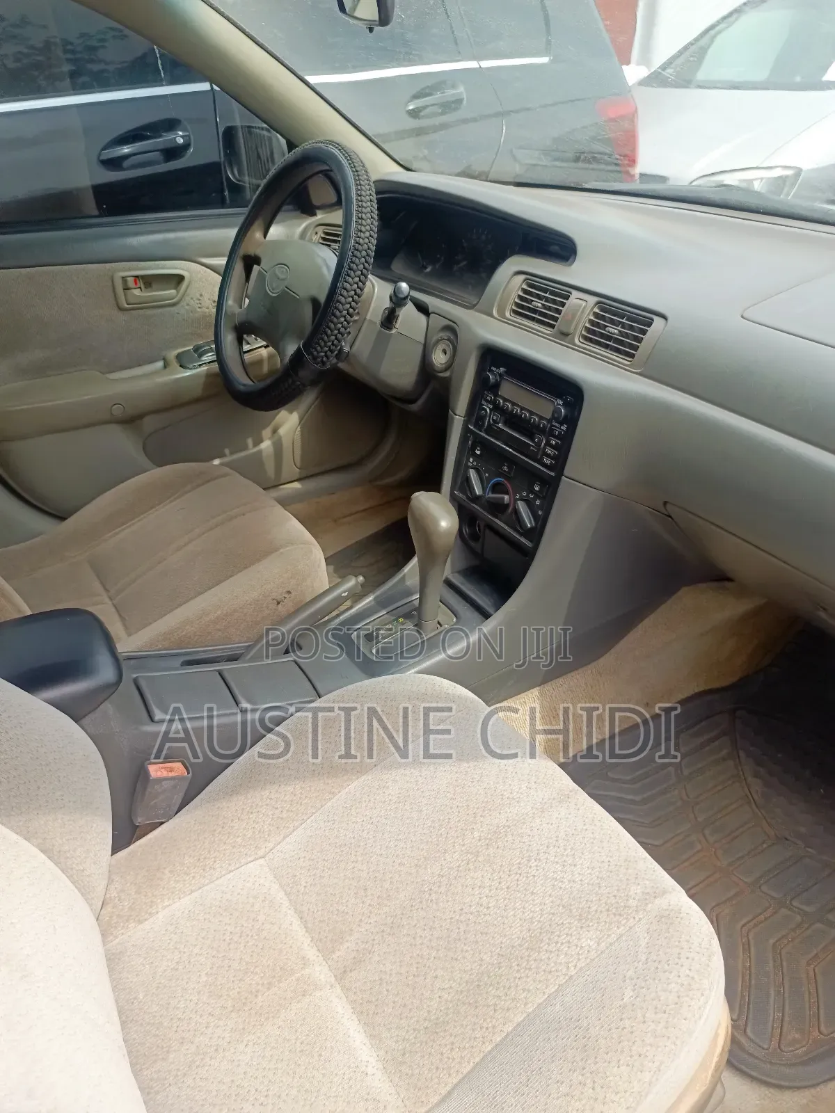 Toyota Camry LE 4dr Sedan (2.2L 4cyl 4A) 2001 Gray