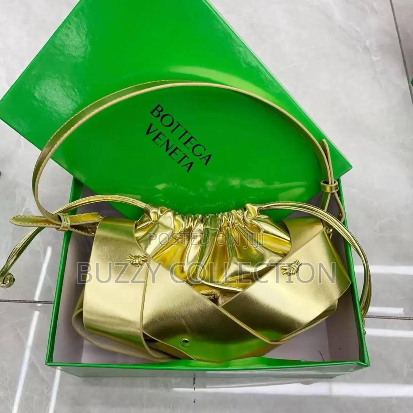 Premium Quality Stylish Bottega Veneta Handbag