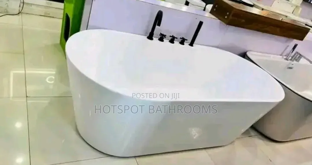 Freestand Bath With Mixer Tap
