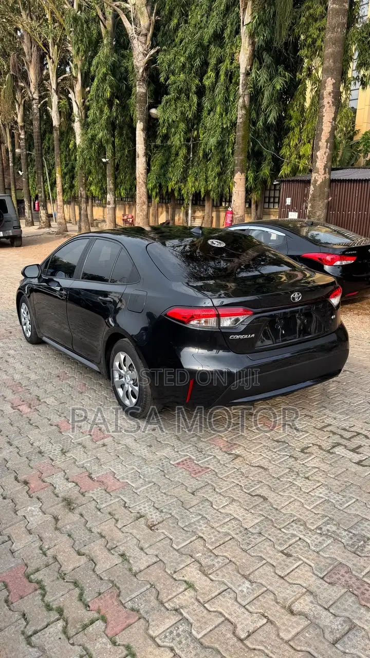 Toyota Corolla LE 2020 Black