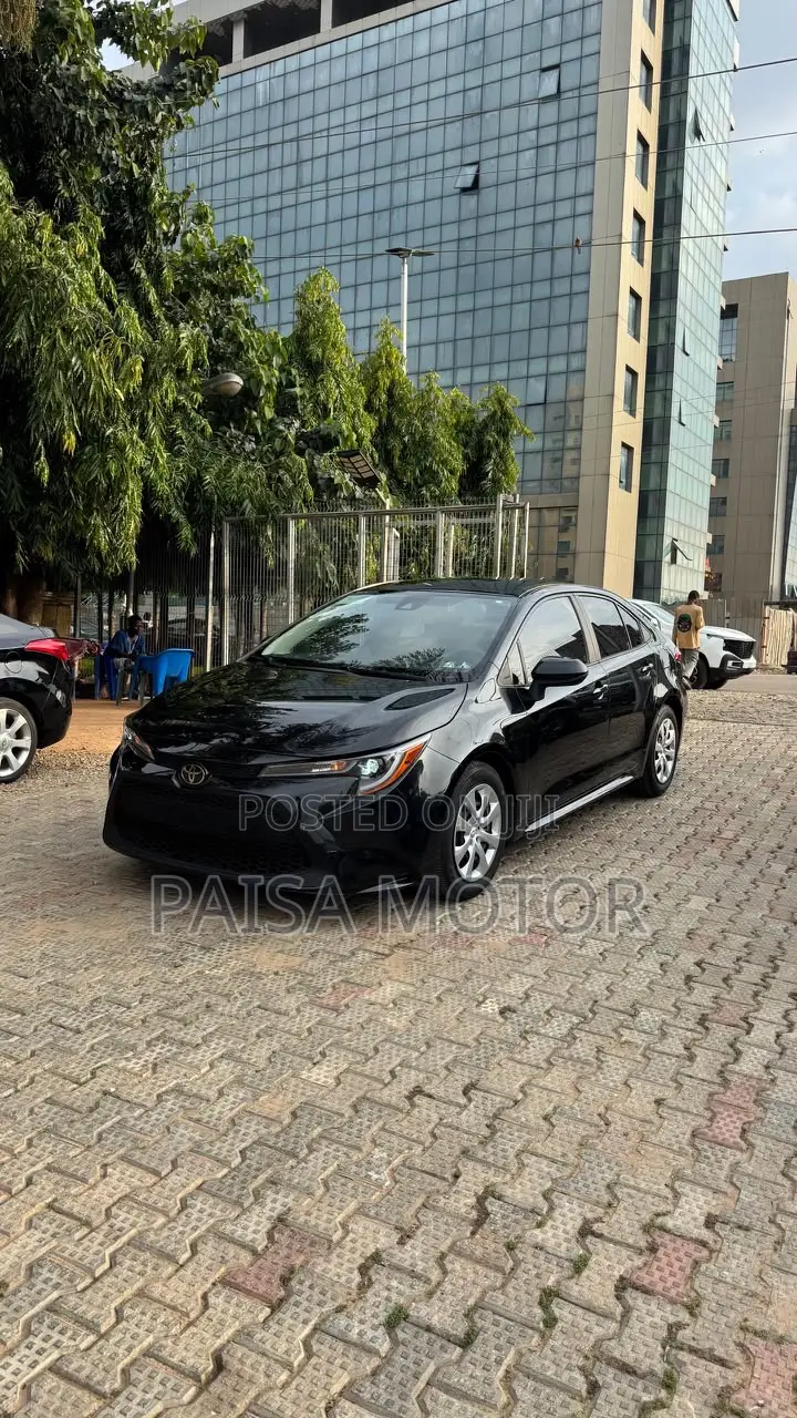 Toyota Corolla LE 2020 Black