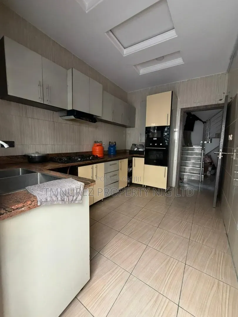 1bdrm Apartment in Ologolo for rent