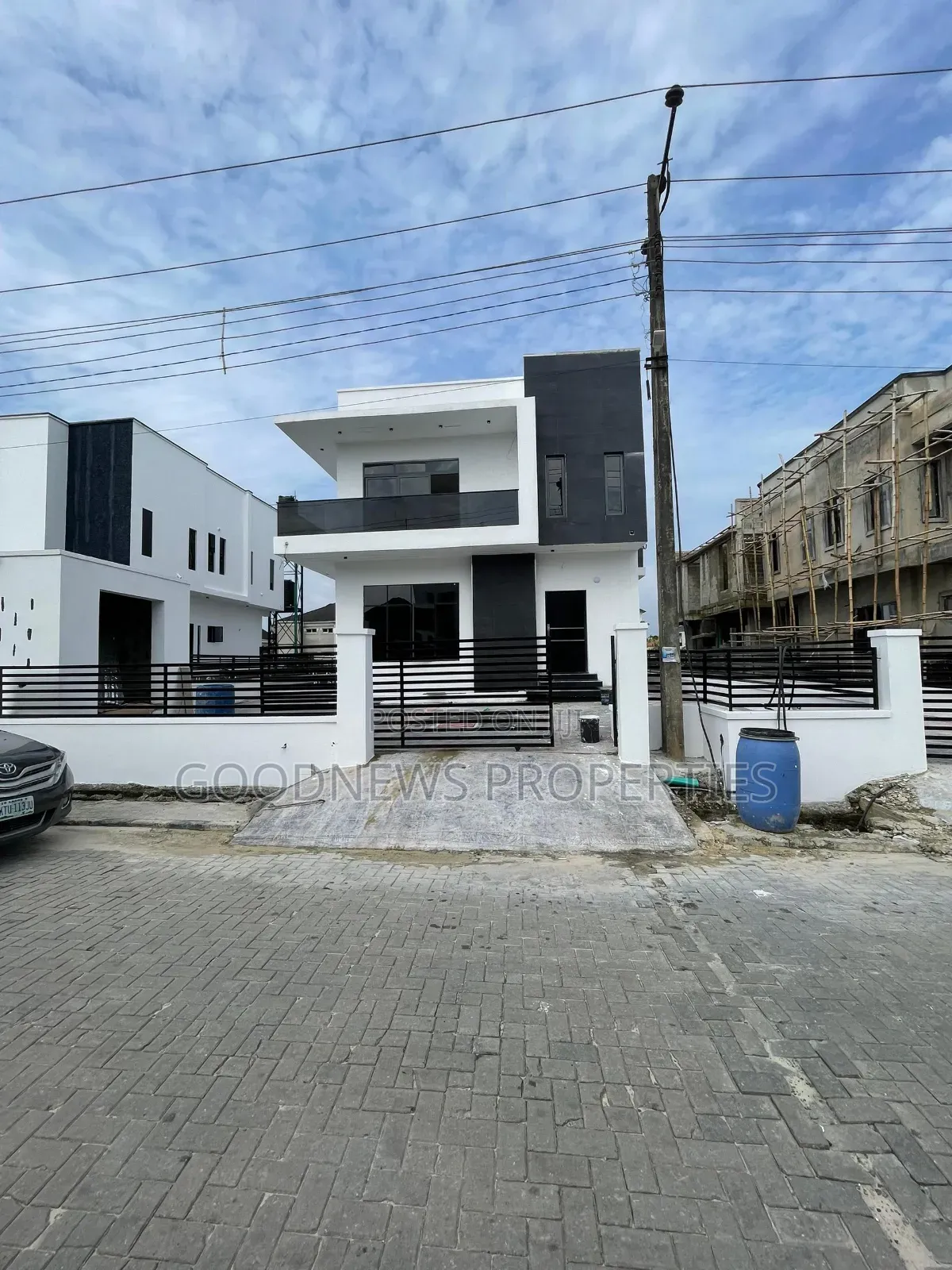 4bdrm Duplex in Sangotedo for sale