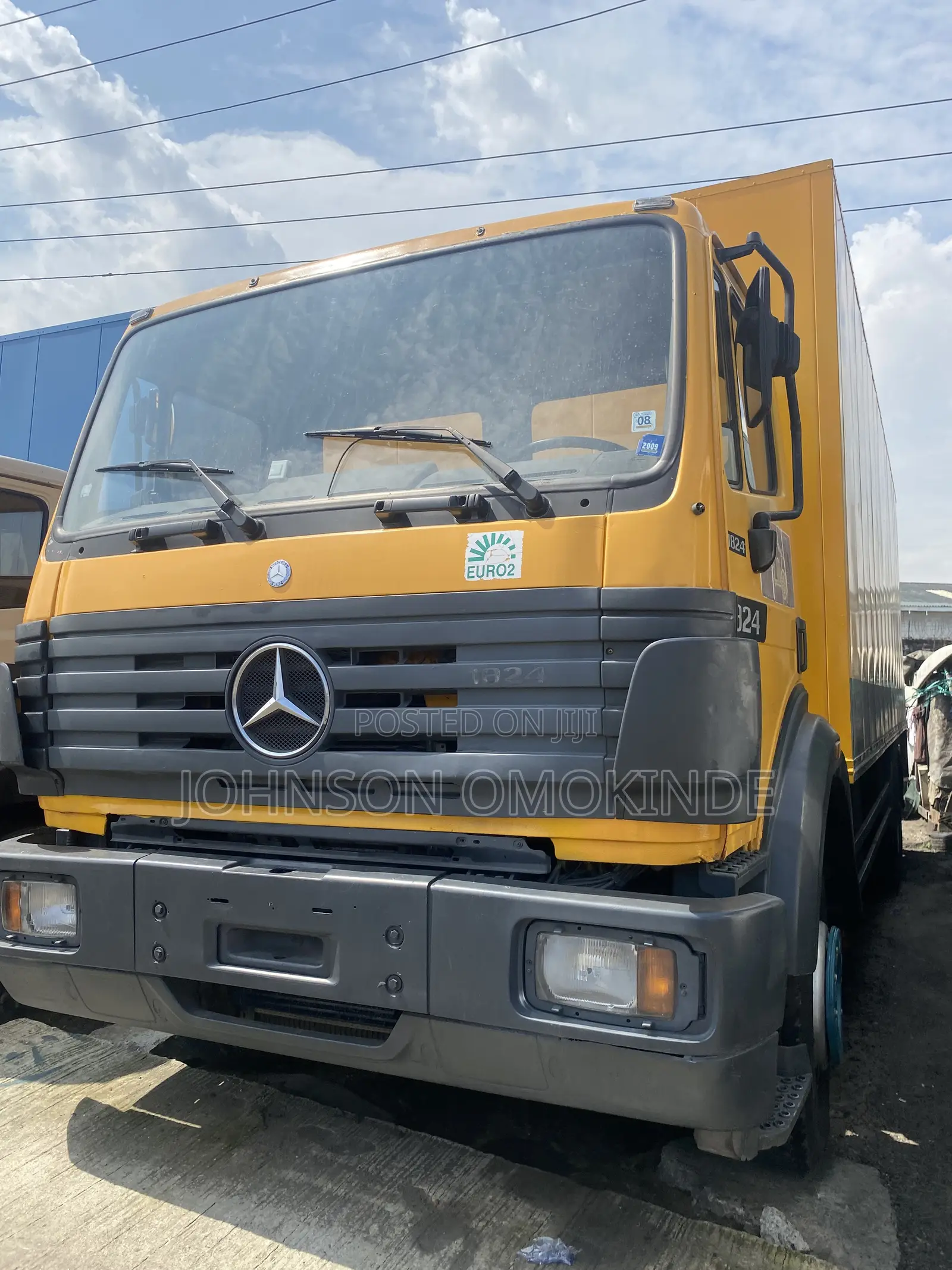 Mercedes Benz Container Body