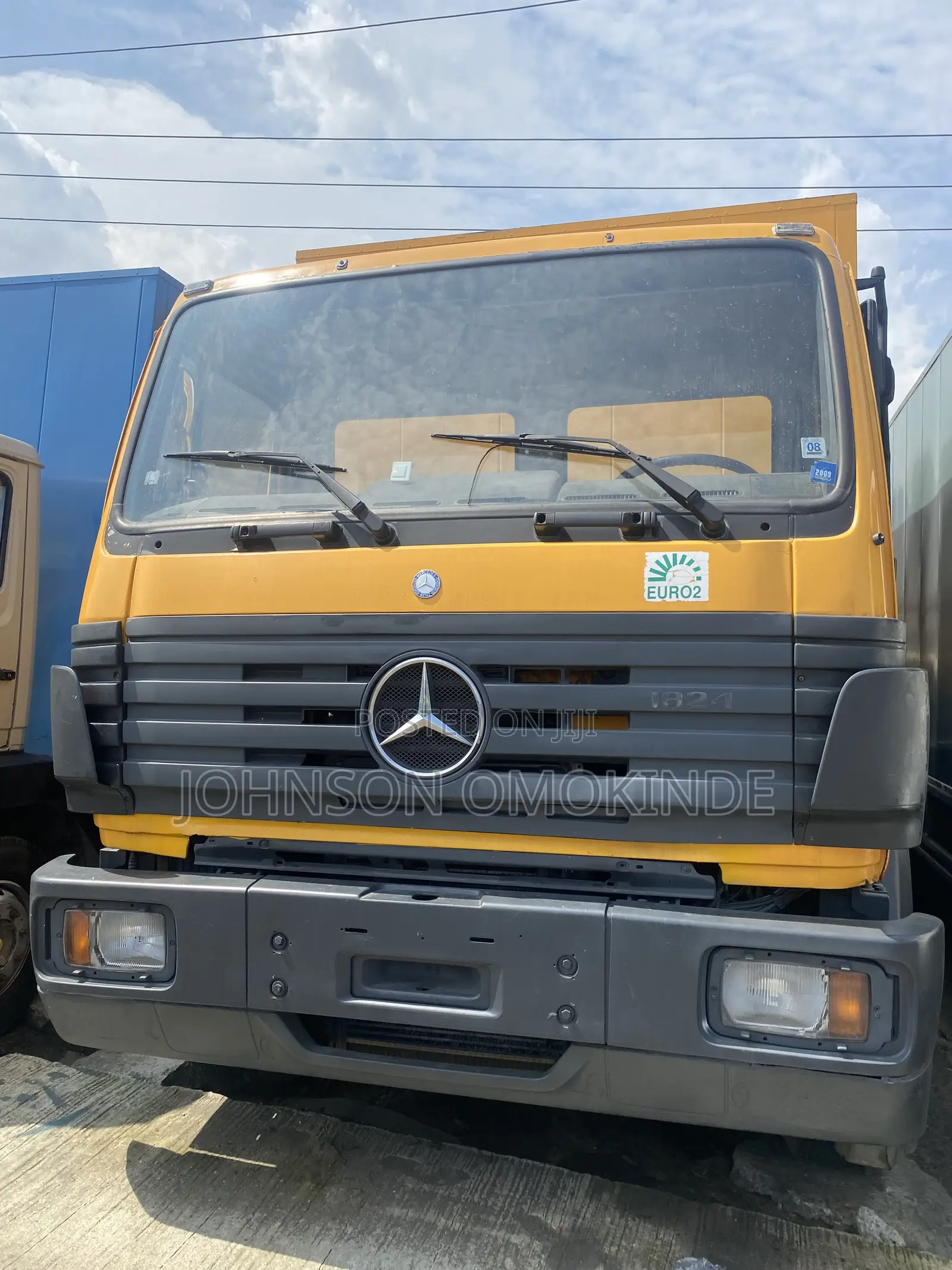 Mercedes Benz Container Body