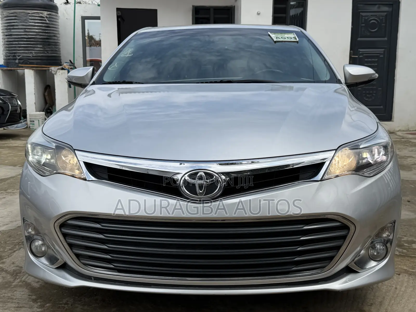 Toyota Avalon Limited Sedan FWD (3.5L 6cyl 6A) 2013 Silver