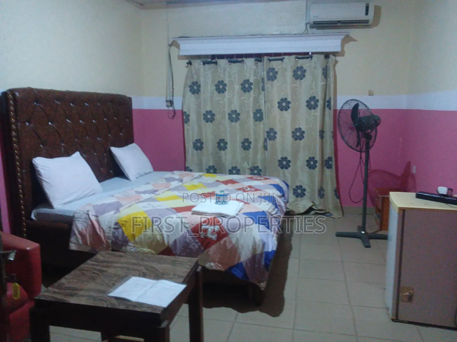 Standard 16 Rooms Hotel in Strategic Location