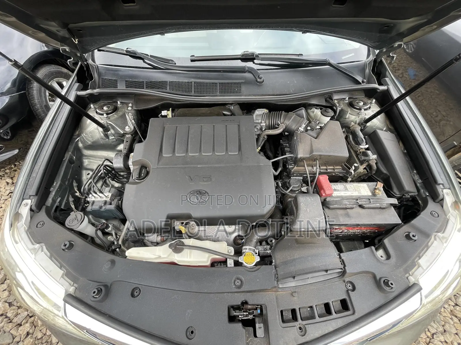 Toyota Camry XLE V6 4dr Sedan (3.5L 6cyl 6A) 2013 Gray
