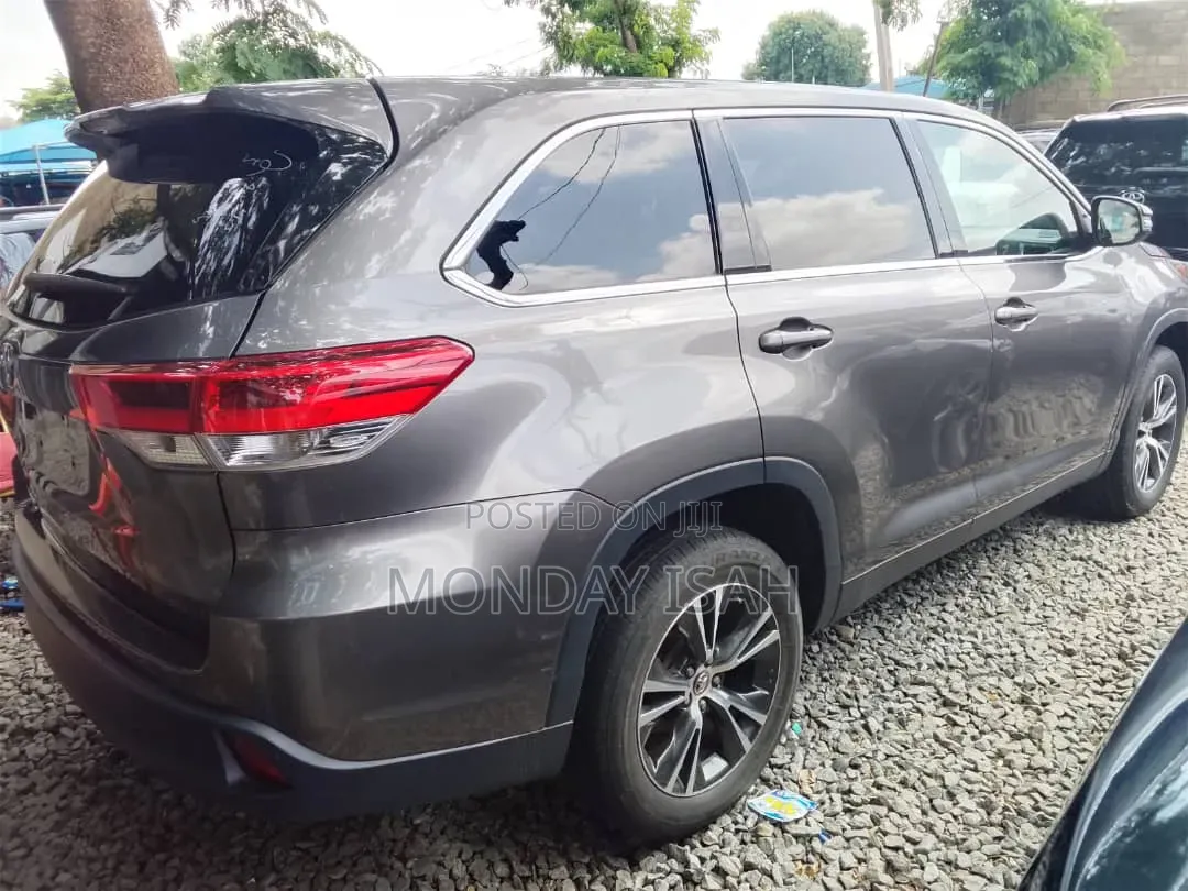 Toyota Highlander 2019 Burgundy