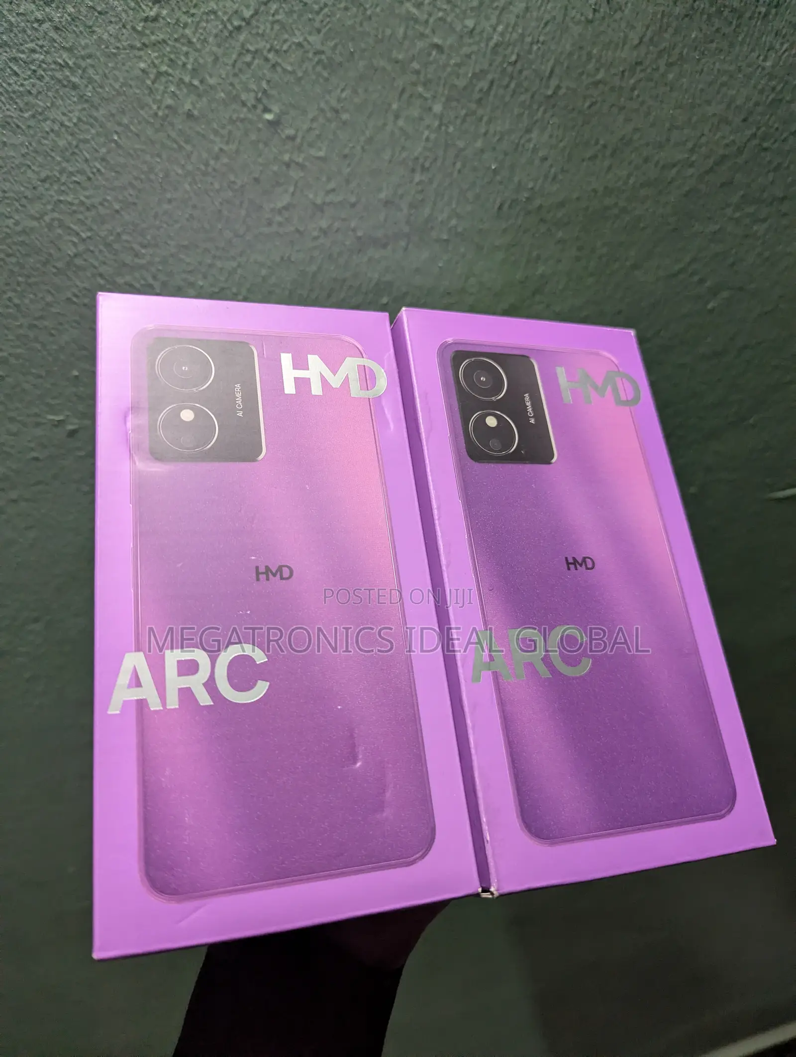 New HMD Arc 64 GB Black