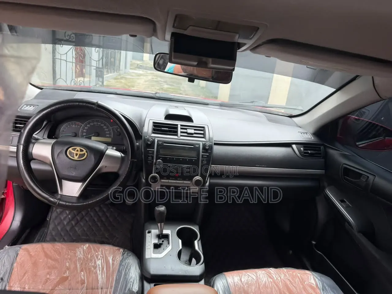 Toyota Camry XLE 4dr Sedan (2.5L 4cyl 6A) 2013 Burgundy