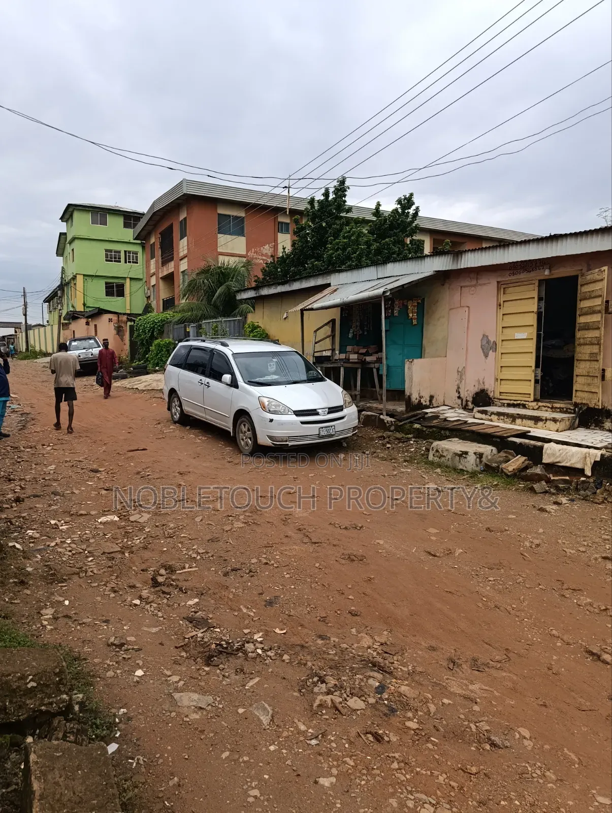 2bdrm Block of Flats in Off Liasu Rd Ikotun for sale
