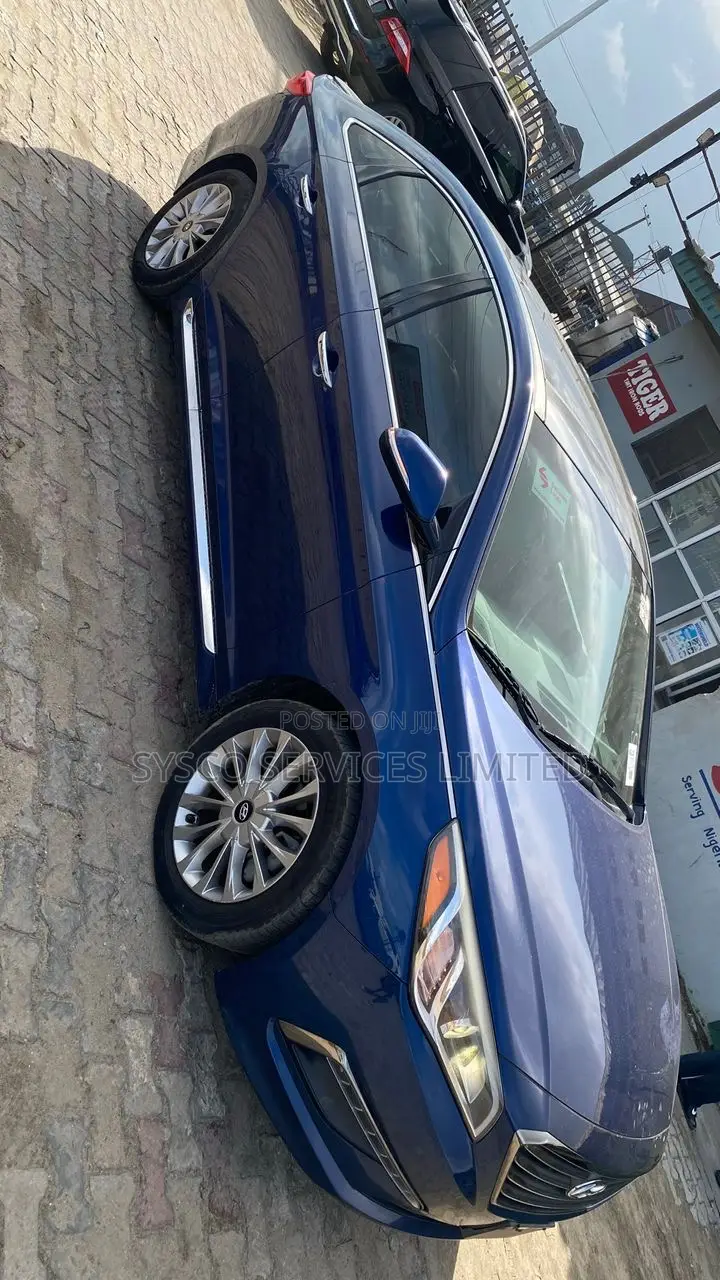 Hyundai Sonata Limited 4dr Sedan (2.4L 4cyl 6A) 2015 Blue