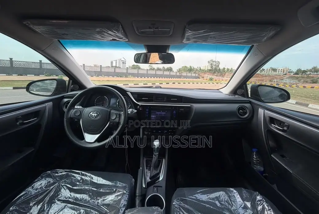 Toyota Corolla 2017 Black