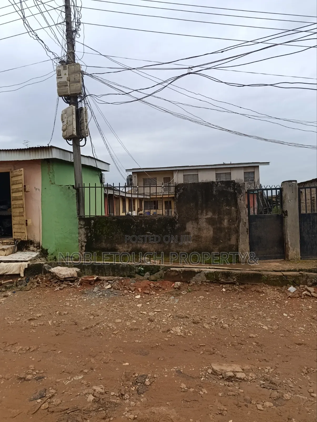 2bdrm Block of Flats in Off Liasu Rd Ikotun for sale