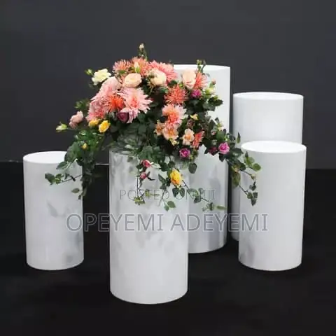Wooden Round Plinths for Sale