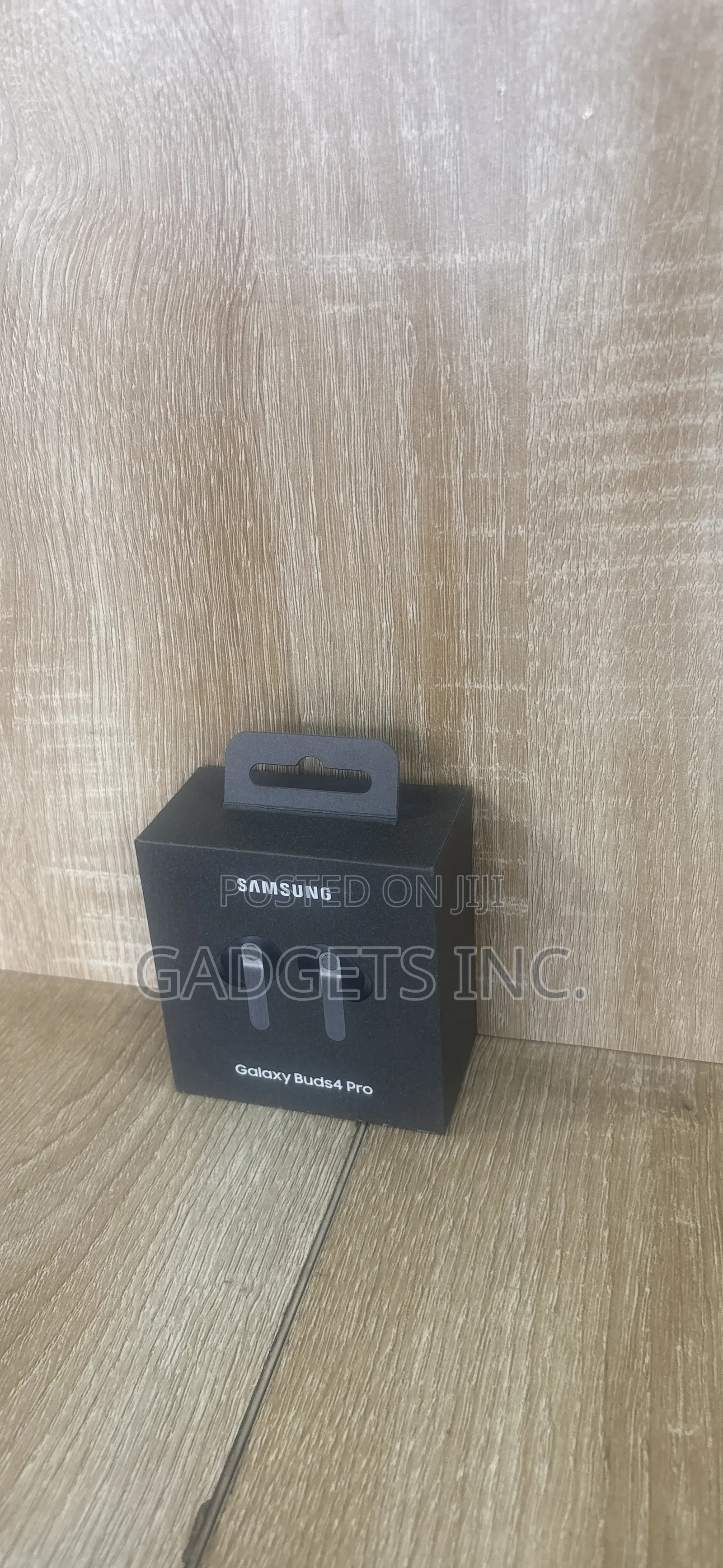 Brand New Samsung Galaxy Buds4 Pro