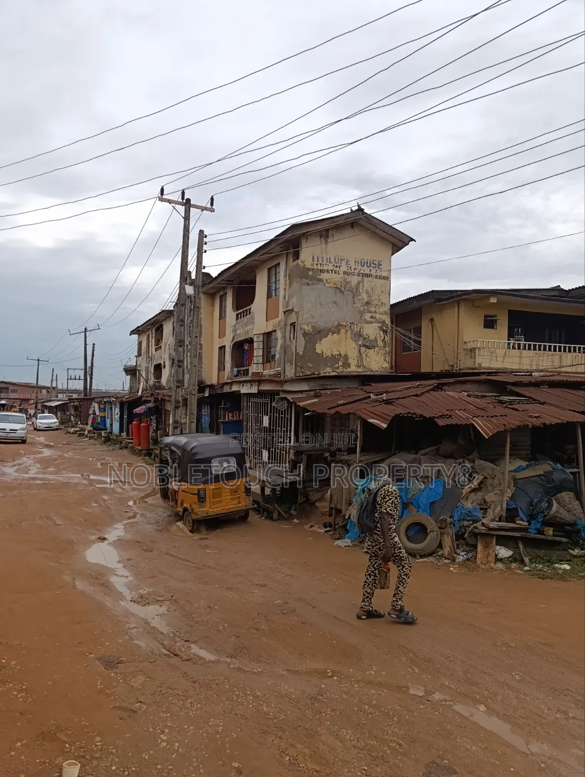 2bdrm Block of Flats in Liasu, Egbe / Ikotun/Igando for sale