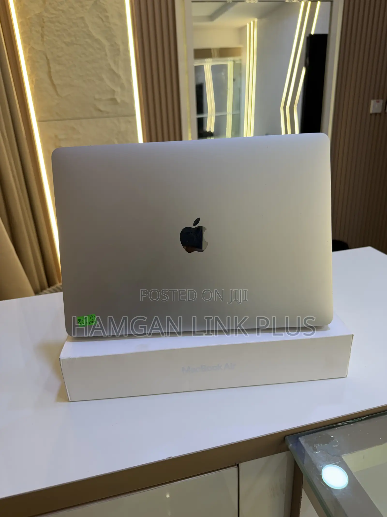 Laptop Apple MacBook Air 2020 16GB Intel Core i5 SSD 256GB
