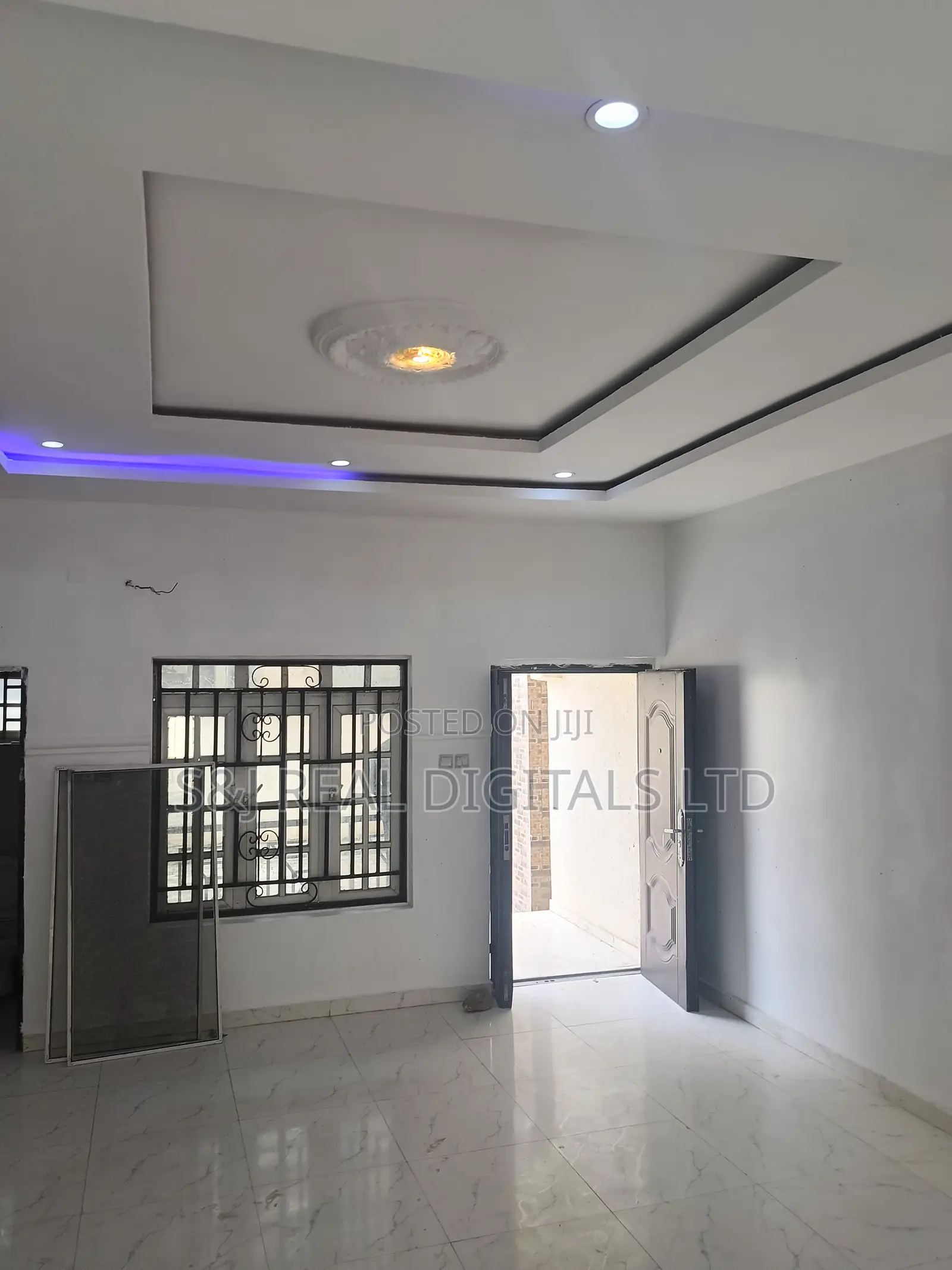 2bdrm Block of Flats in Kubwa for rent