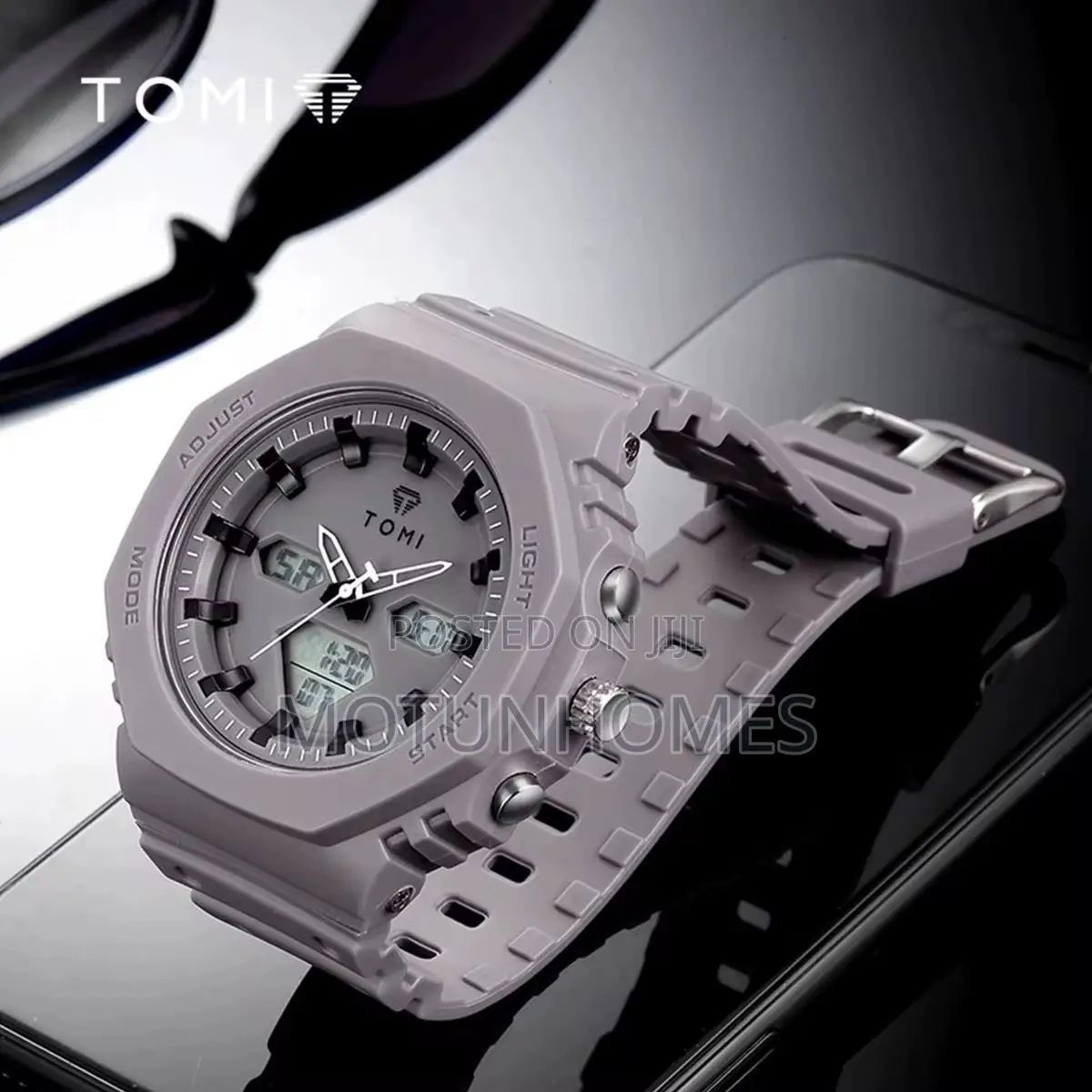 Quality Round Face Tomi Unisex Watch