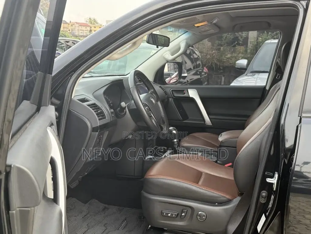 Toyota Land Cruiser Prado 3.0 190hp 2021 Black